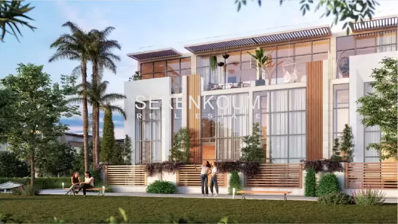 Central Park Townhouses with Pool View Units in Dubai