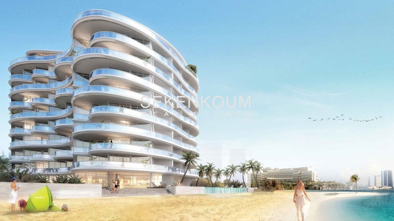 Sleek Apartments with Amazing Views in Palm Jumeirah, Dubai